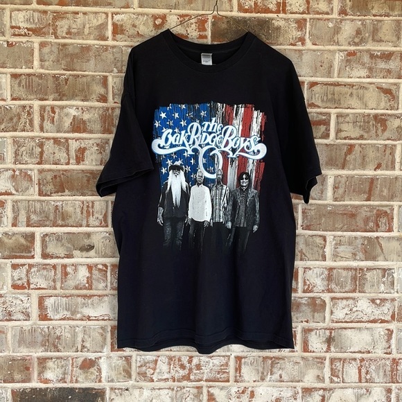 Gildan Other - Gildan Oak Ridge USA Flag T-shirt